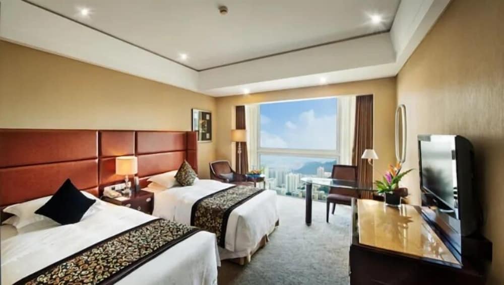 Deluxe Room, Multiple Beds