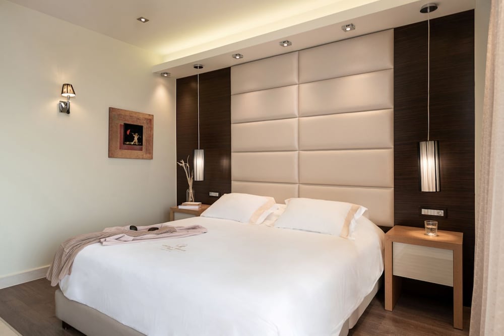 Luxury Room with Sea View photo 2