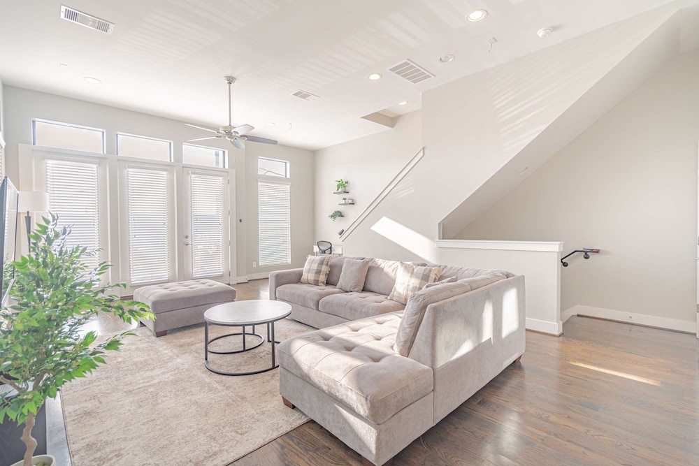 3BD HTX Luxe Home Fast Wi-fi Garage Location, Billede 22