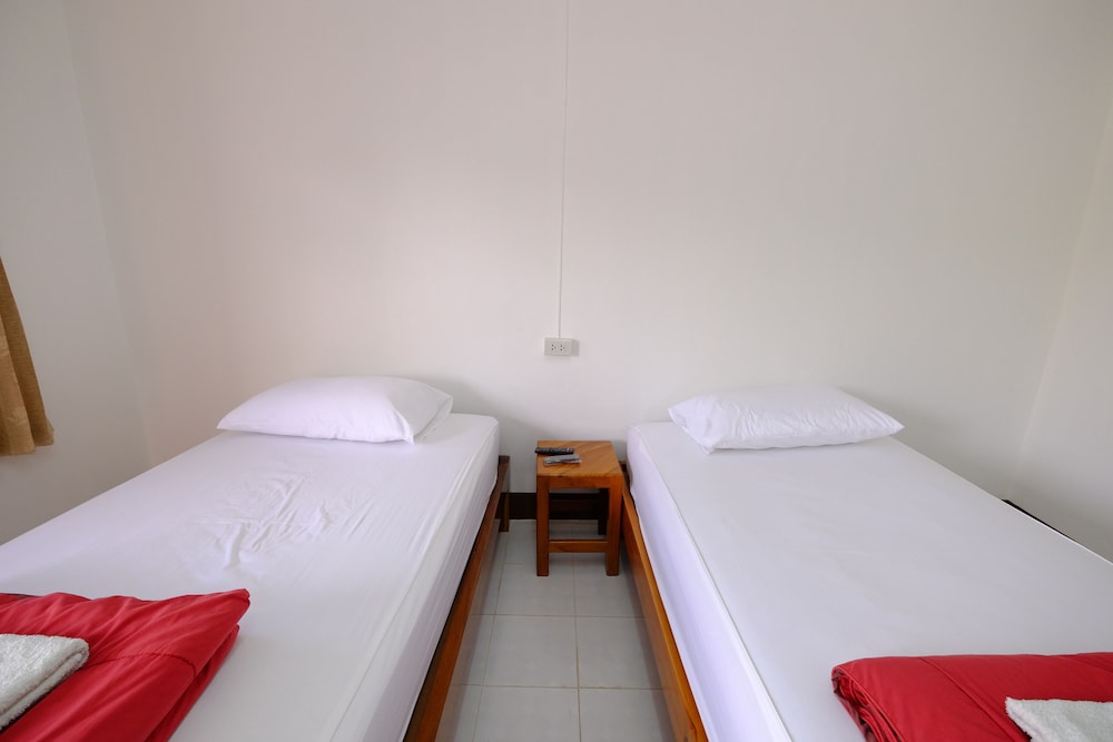 Standard Twin Room photo 3