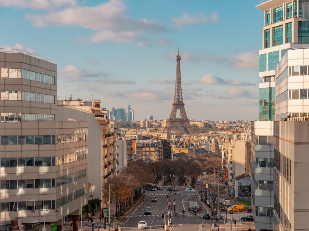 Superior Room, 1 Double Bed, Tower (Eiffel Tower view) photo 1