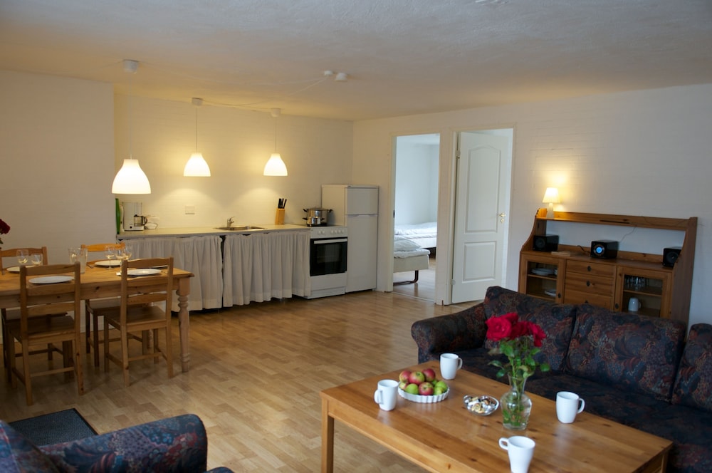 Family Apartment (6 person)