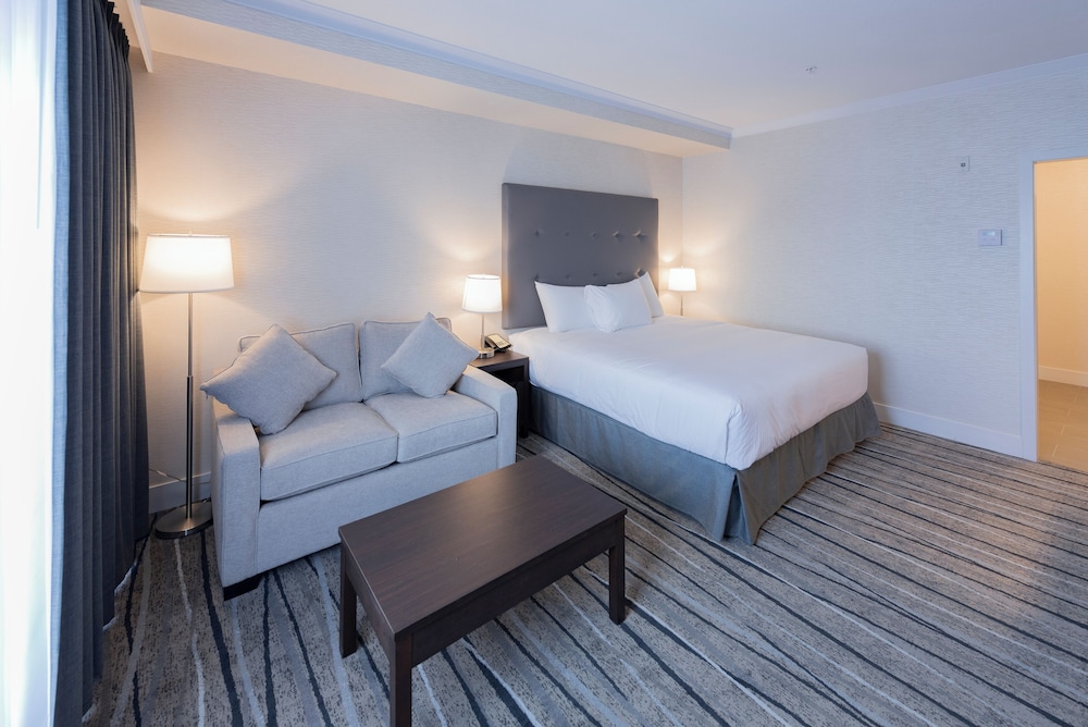 Executive Room, 1 King Bed with Sofa bed