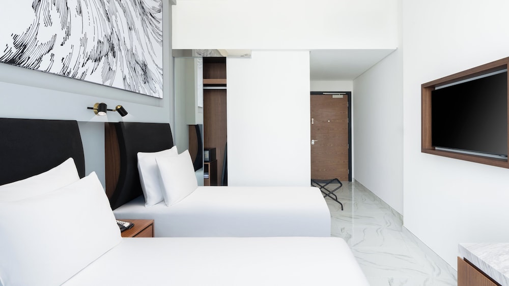 Standard Room, 2 Twin Beds photo 1