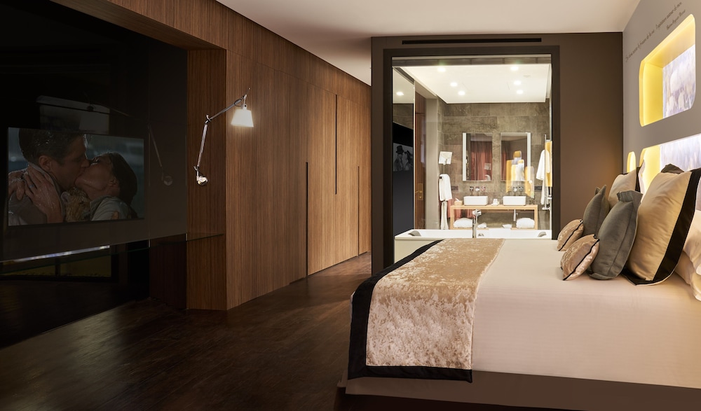 Junior Suite, Sea View - Photo 13