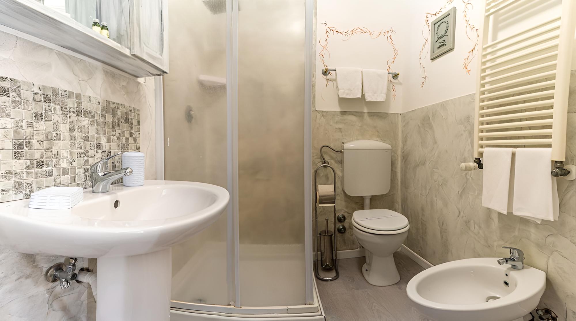 Basic Double Room, 1 Bedroom (Torre Ficarelli) - Photo 5