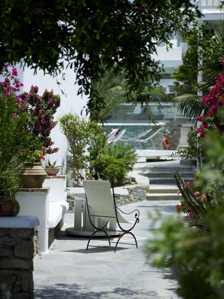 Superior Double Room, Garden View, Ground Floor - Photo 7