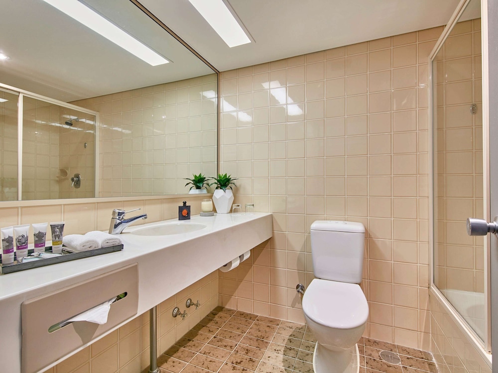Superior Double Room, 2 Double Beds - Photo 7