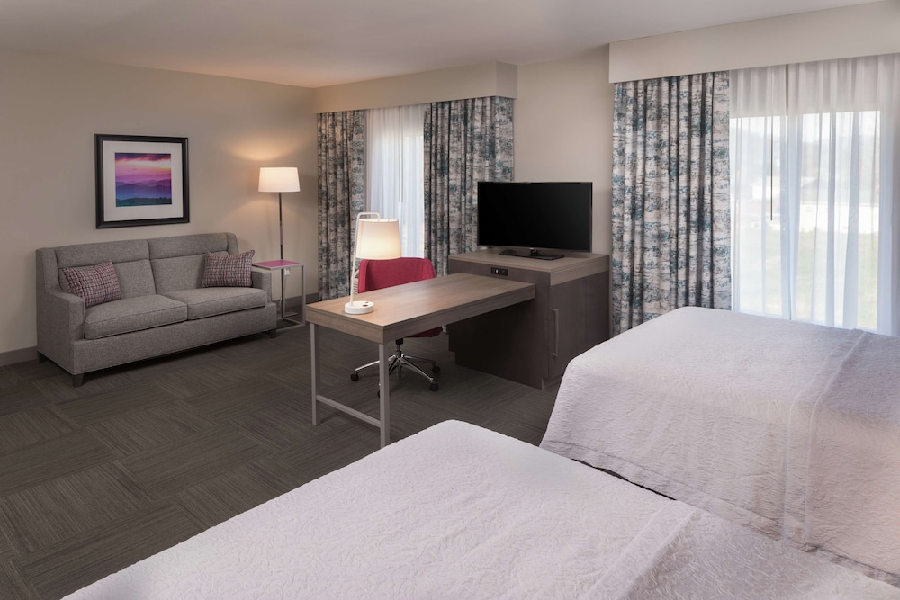 Suite, 2 Queen Beds, Accessible photo 2
