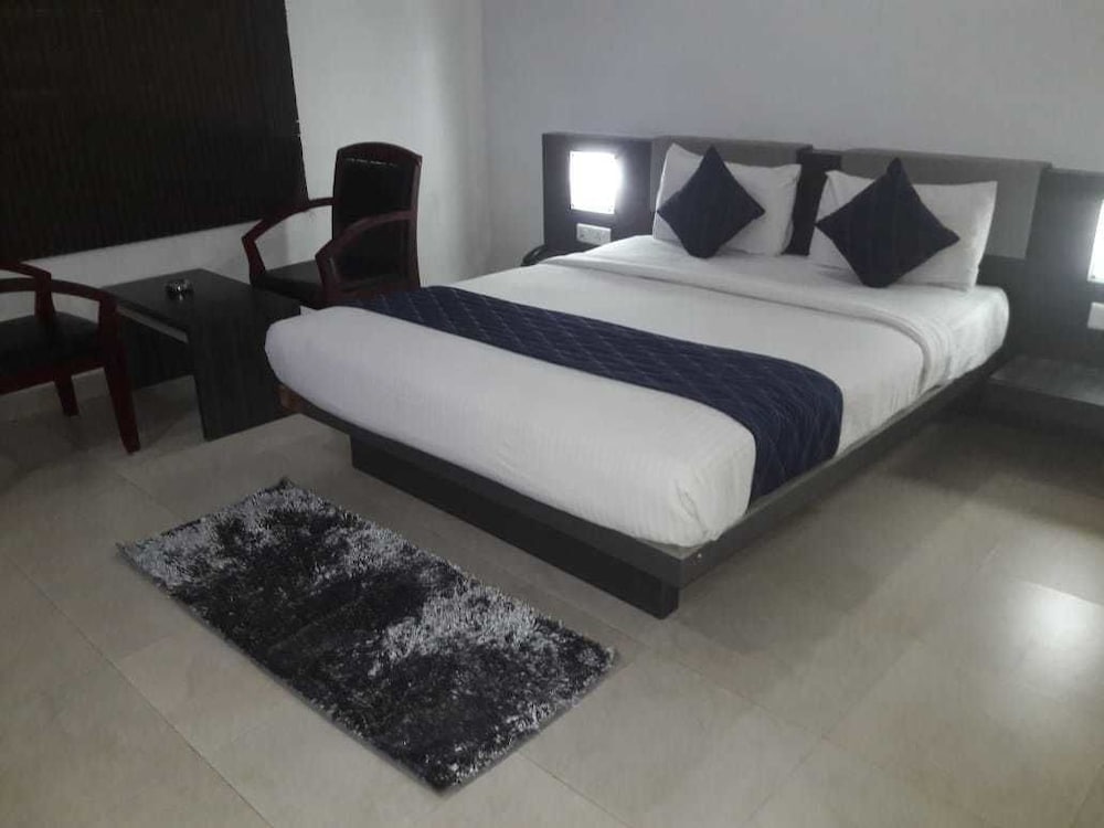 Executive Double Room, 1 Bedroom, Accessible photo 1