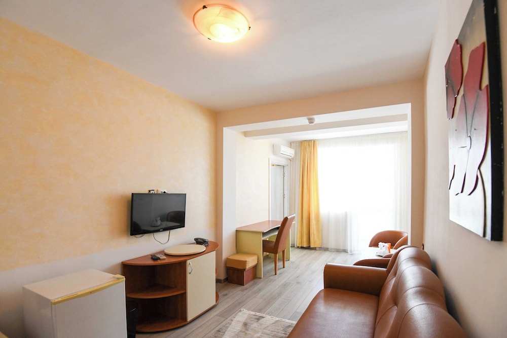 Single Room, Balcony photo 2