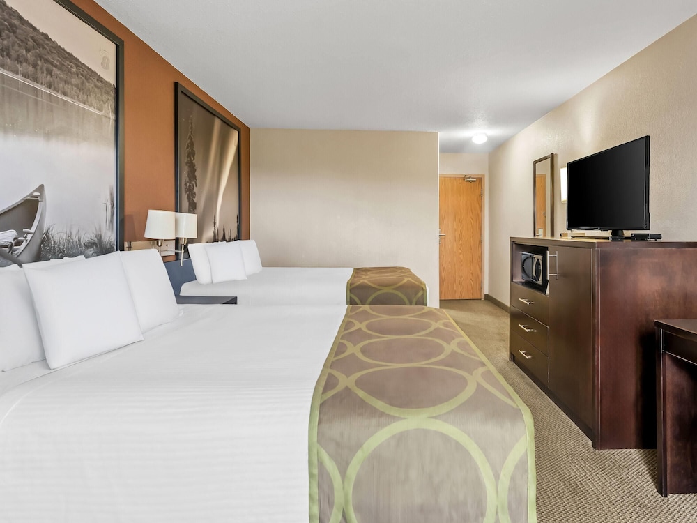 Room, 2 Queen Beds, Non Smoking - Photo 5