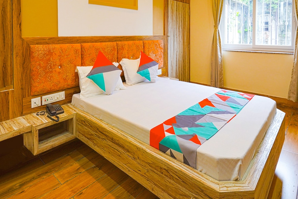 Deluxe Room - Photo 3