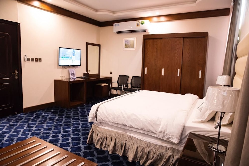 Suite, 1 Bedroom photo 1