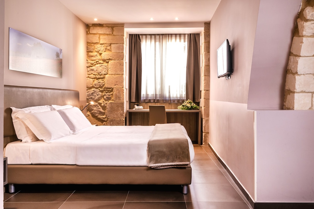 Classic Room - Photo 3