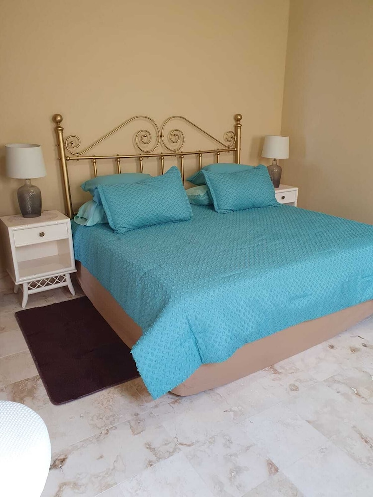 Signature Suite, Multiple Beds, Non Smoking photo 3