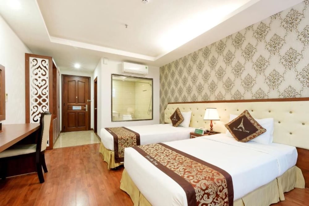 Superior Triple Room, City View