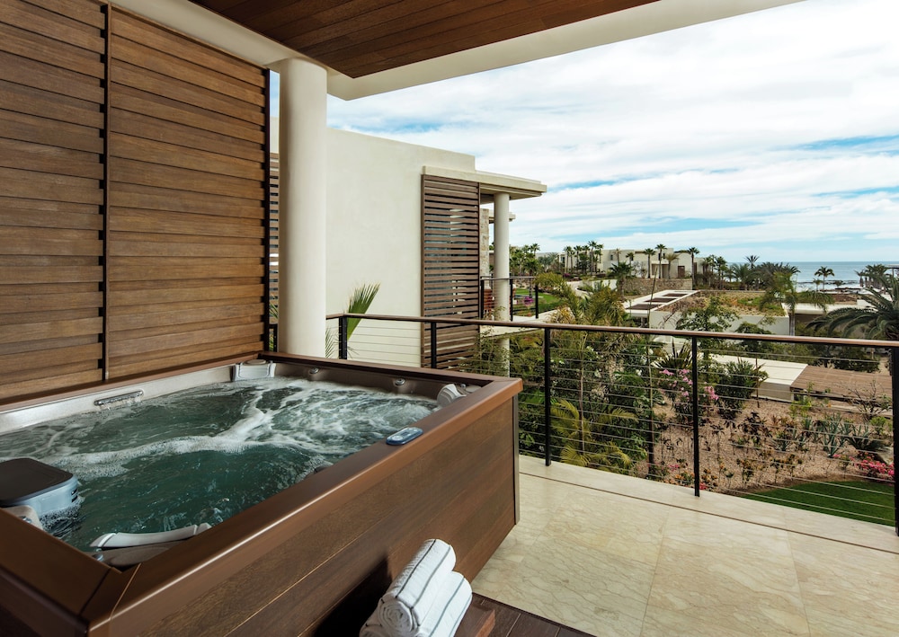 Villa, 1 Bedroom, Hot Tub, Garden View