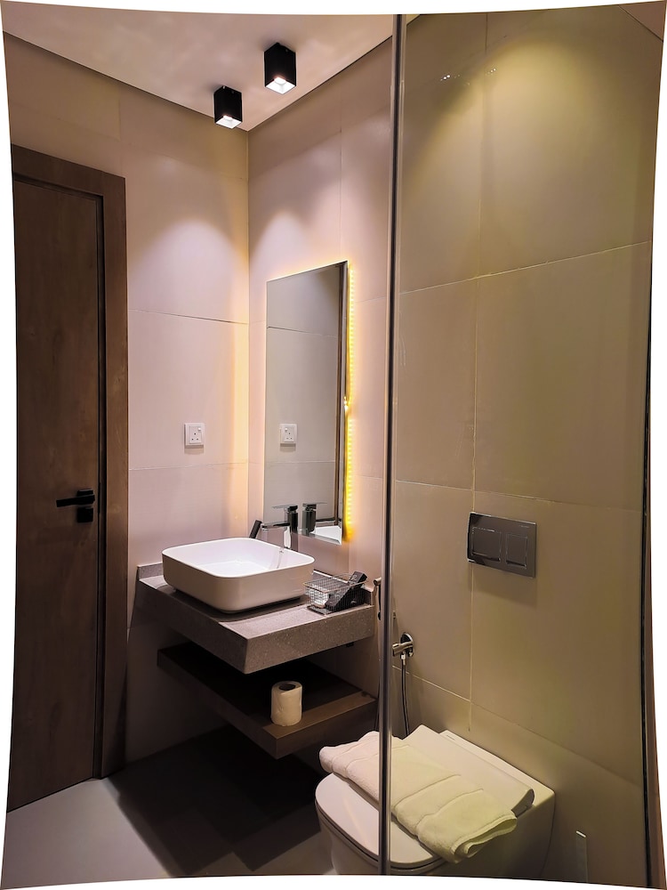 Deluxe Room - Photo 3