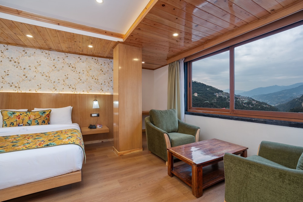 Premium View Room - Photo 3