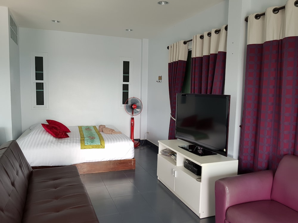 Shared Dormitory, Non Smoking, Hill View photo 3