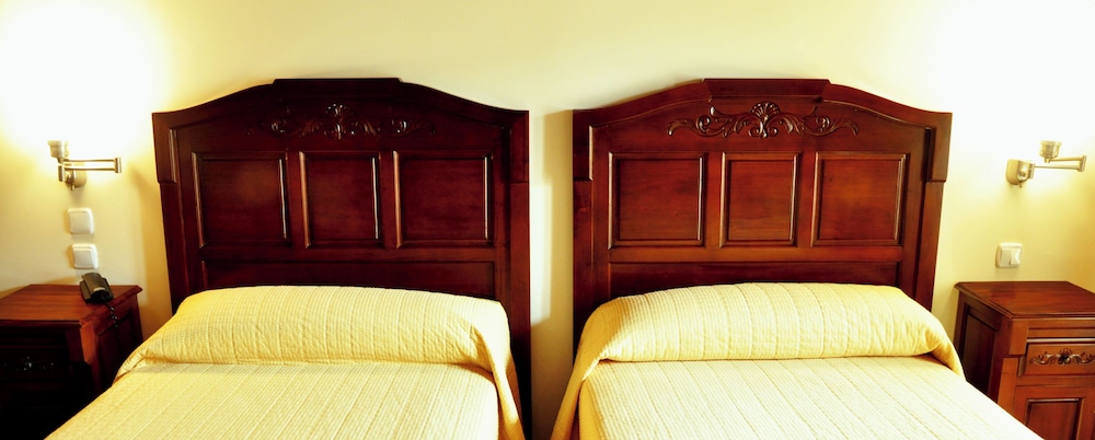 Classic Twin Room photo 3