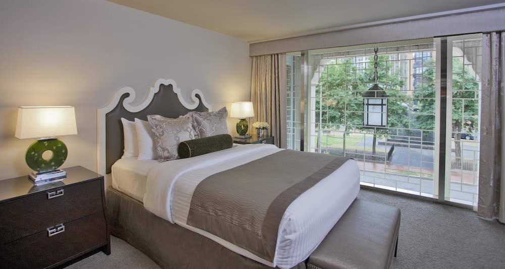 Junior Suite, 1 King Bed - Photo 5