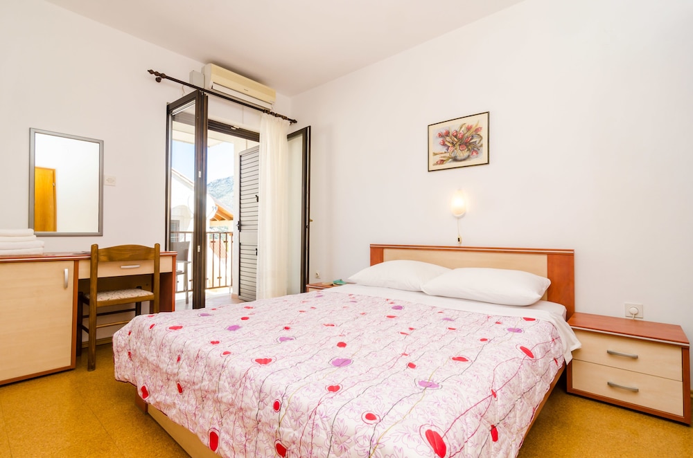 Standard Double Room, Balcony, Sea View