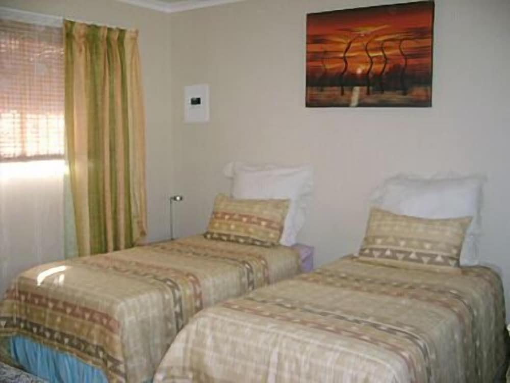 Standard Room photo 1