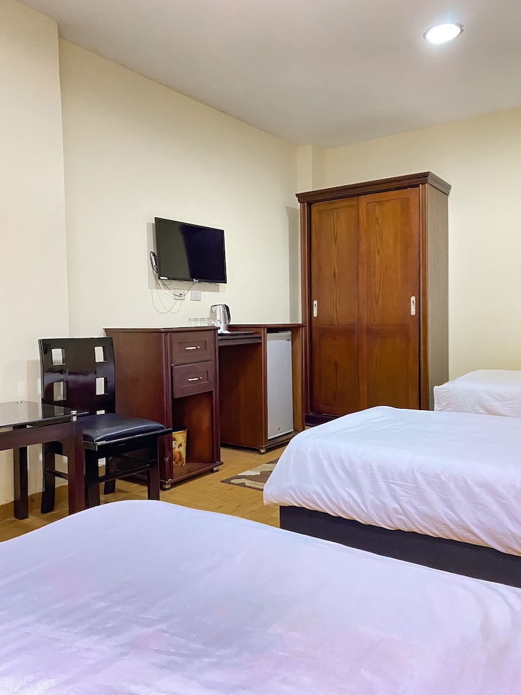 Deluxe Triple Room photo 2