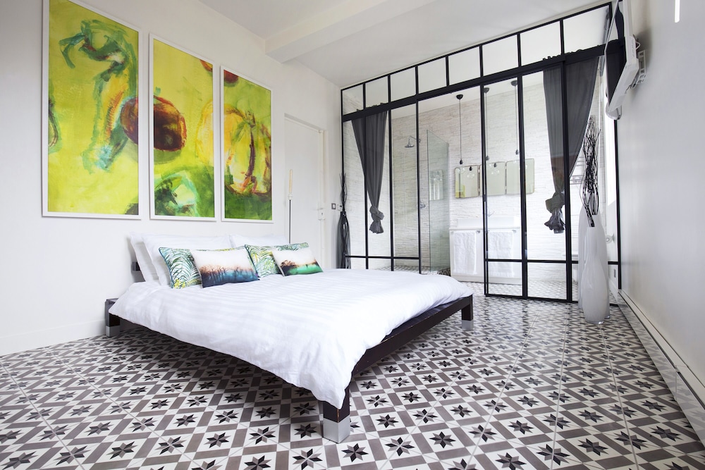 Deluxe Double Room, Garden View