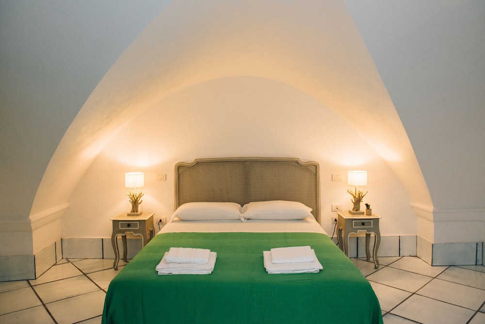 Double Room, Private Bathroom (External Bathroom)