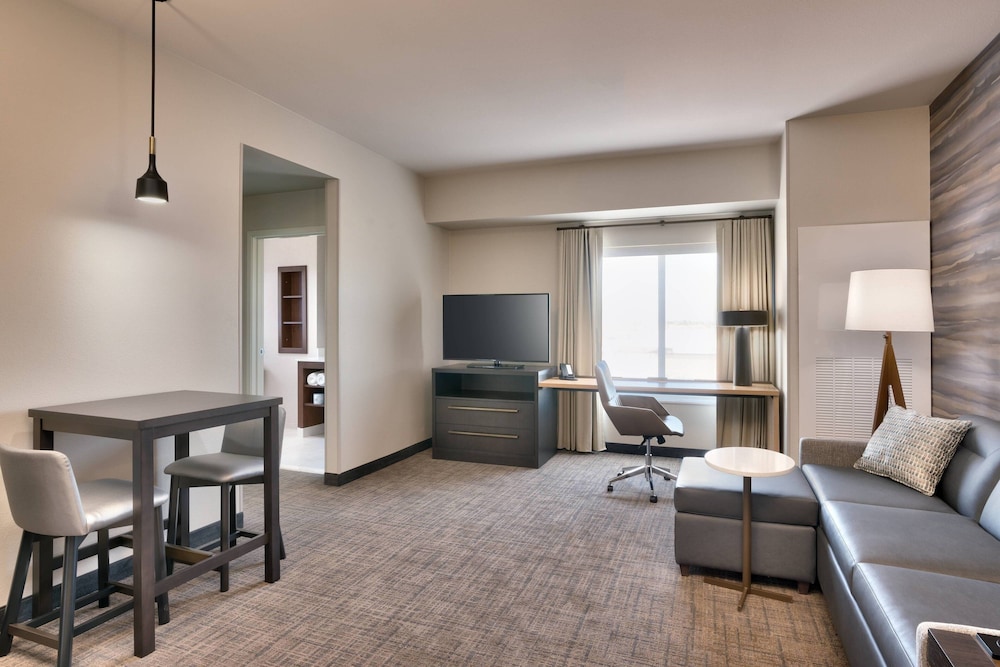 Suite, 1 Bedroom (Hearing Accessible)