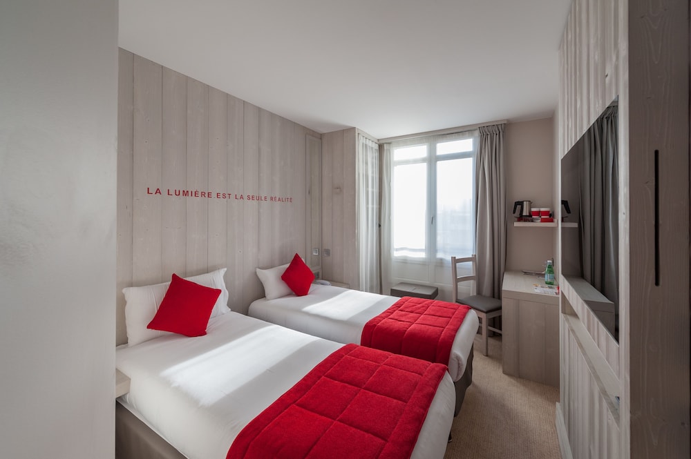 Standard Room, 2 Twin Beds photo 1