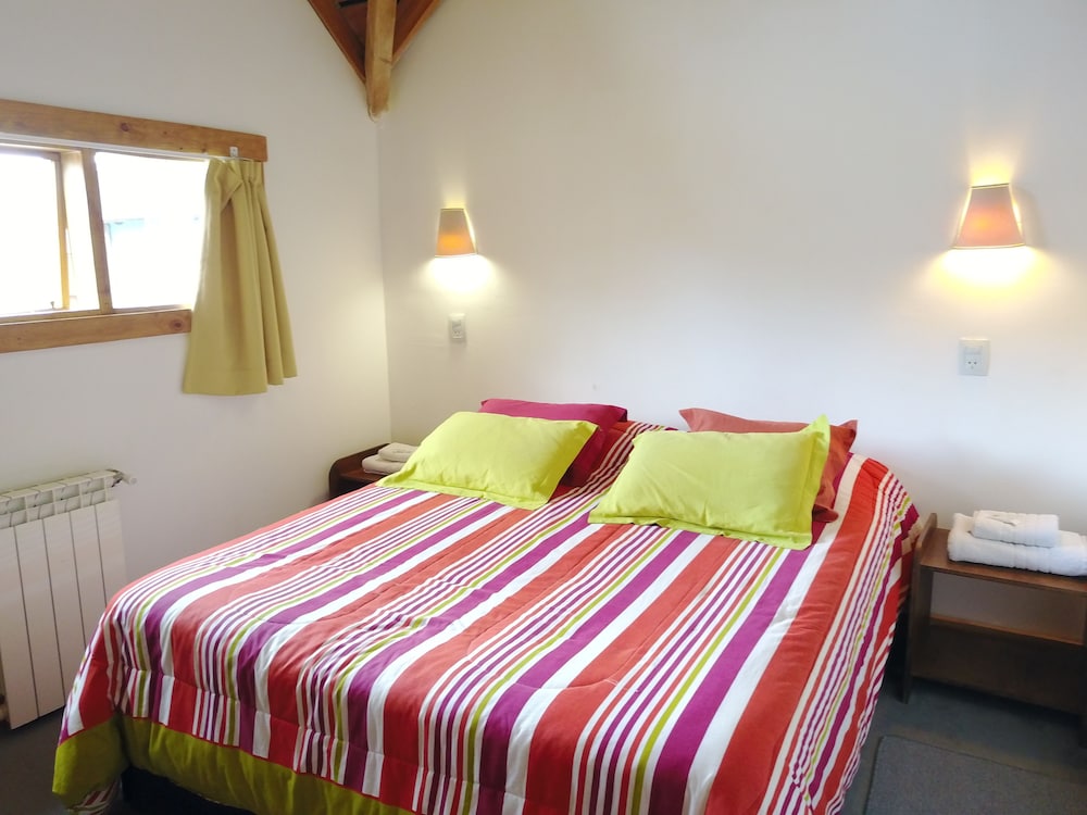 Cabin (4 to 6 people) photo 1
