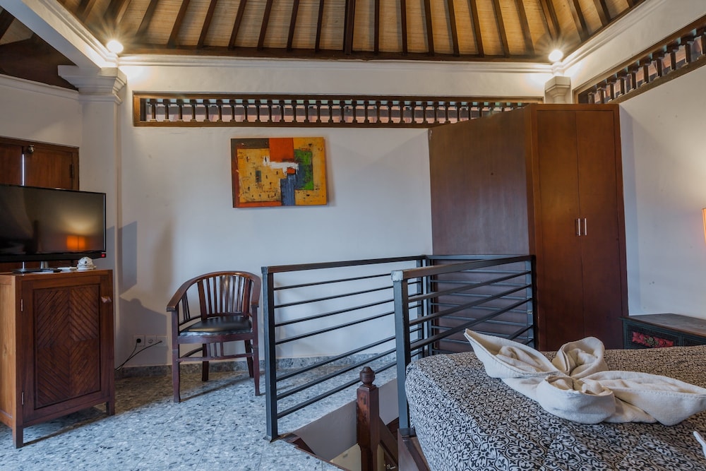 Two Bedrooms Villa with Garden View - Photo 16