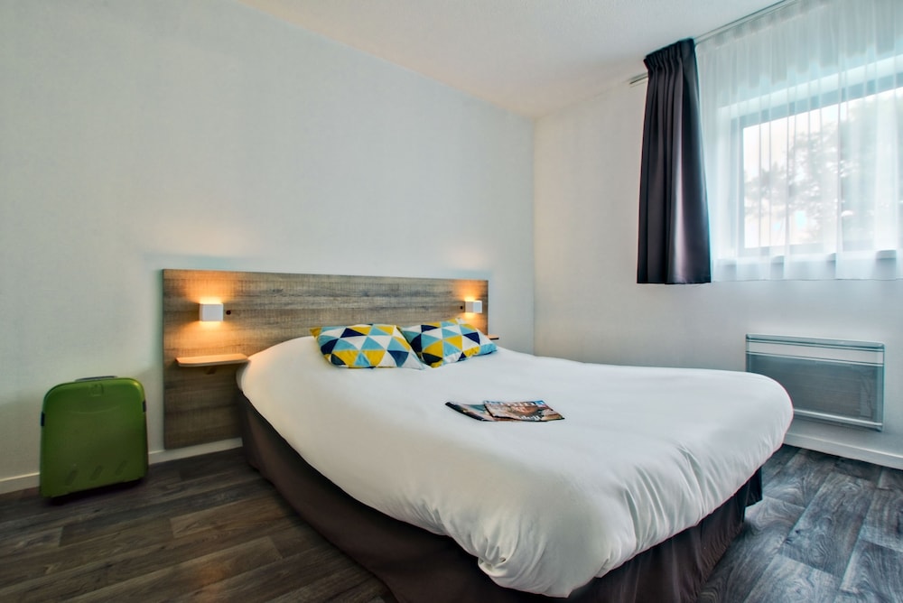 Apartment, 1 Bedroom, Twin beds - Photo 1