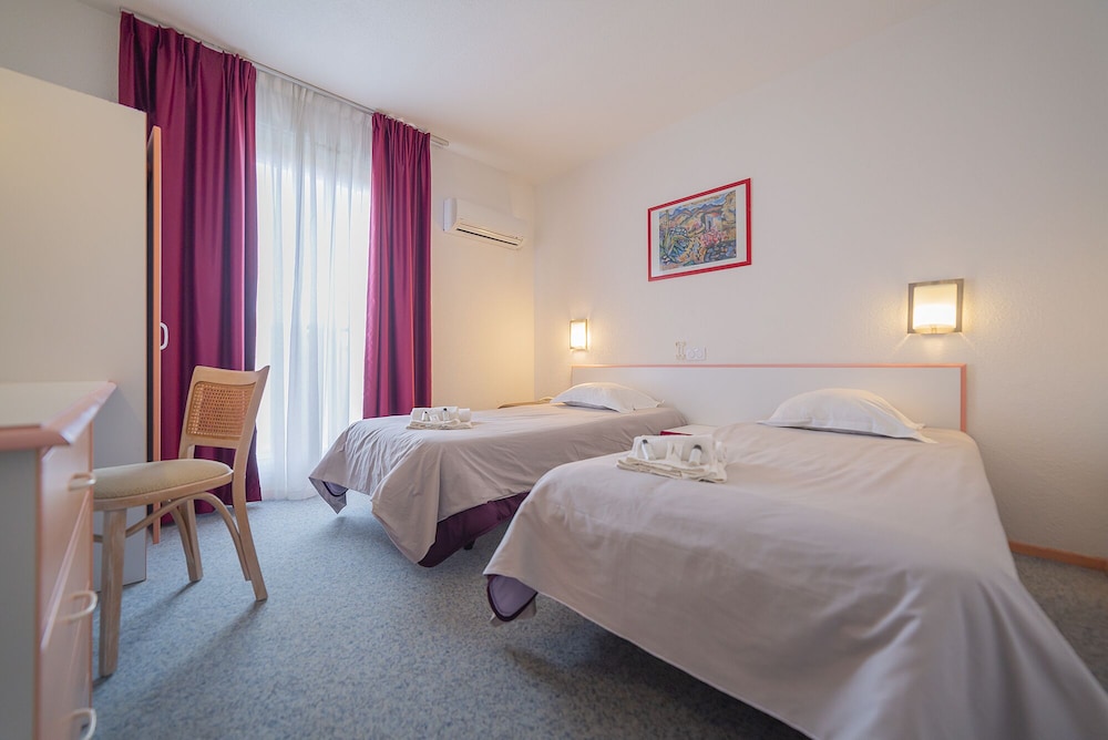 Economy Twin Room, 2 Twin Beds