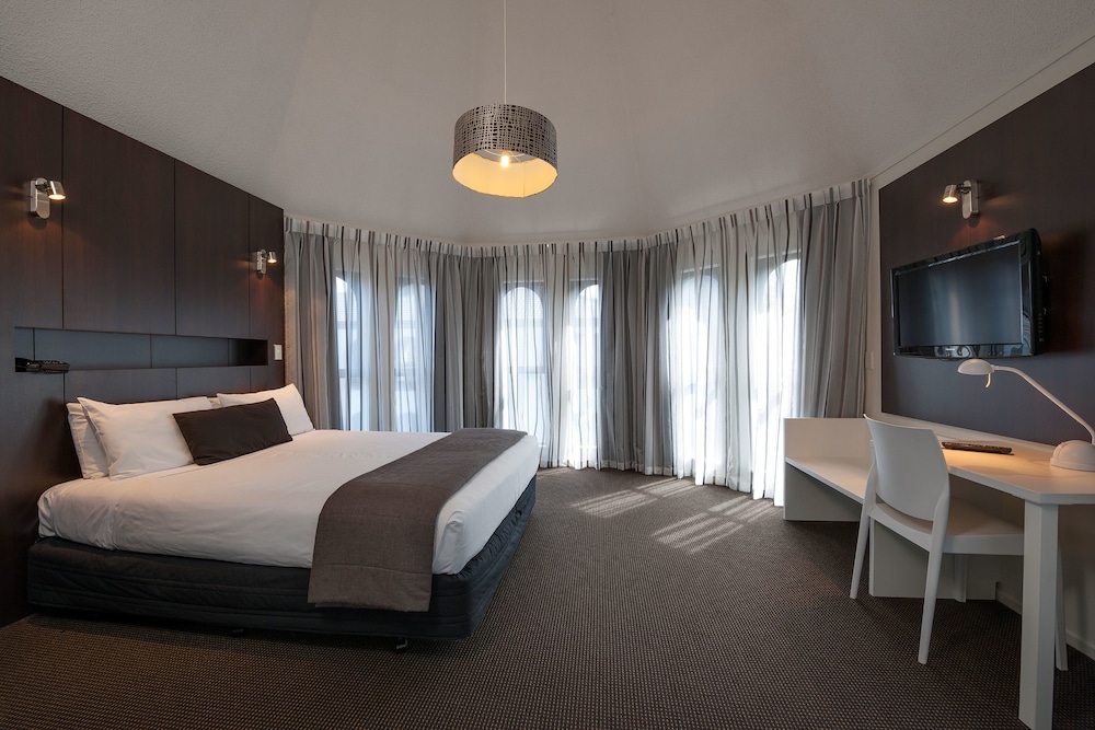 1 Bedroom Executive - Photo 1