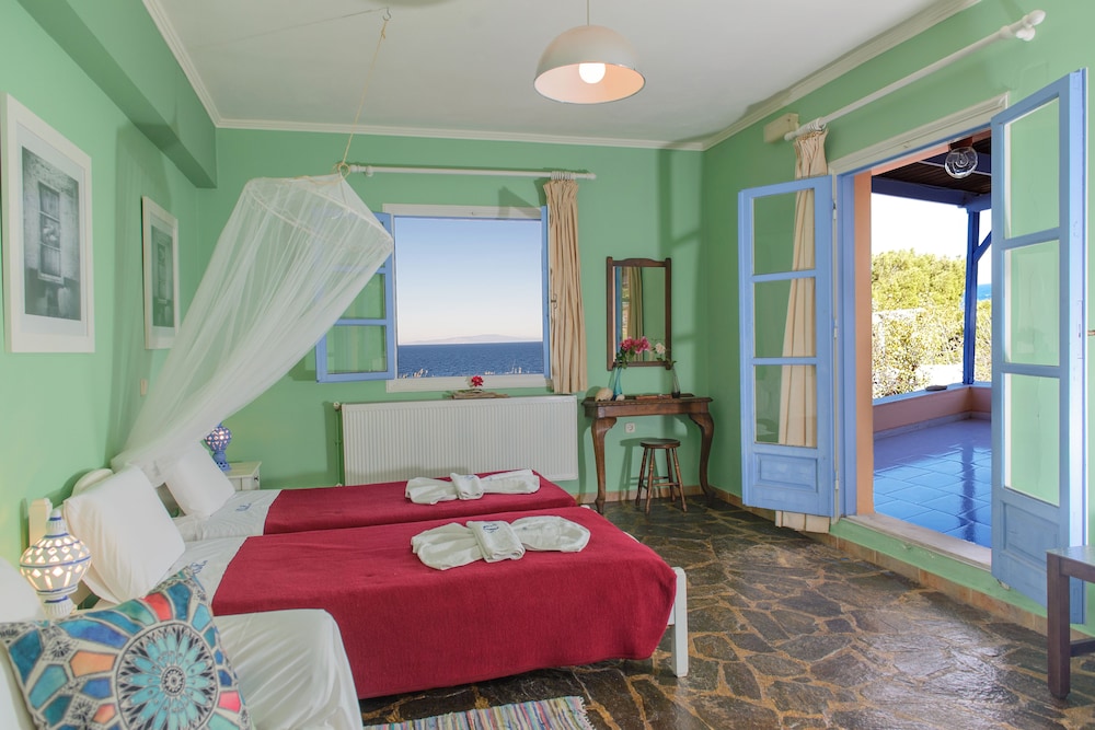 Comfort Triple Room, Sea View (Flora)