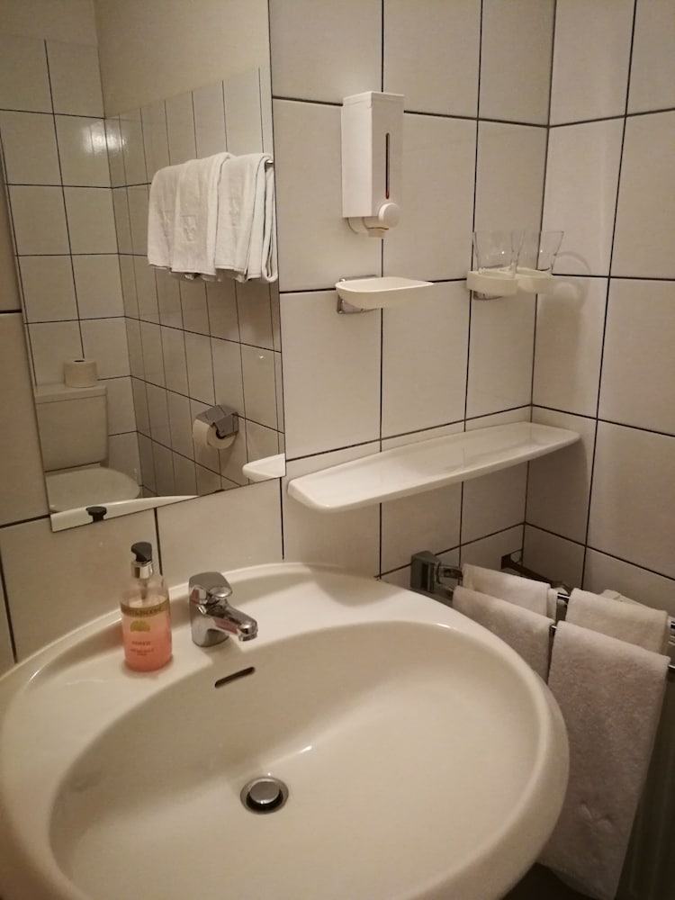 Double Room, Non Smoking, Mountain View photo 2