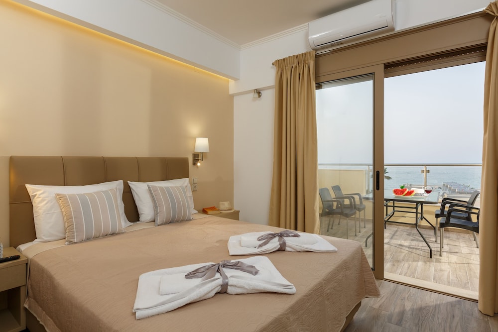 Family Suite, 1 Bedroom, Sea View