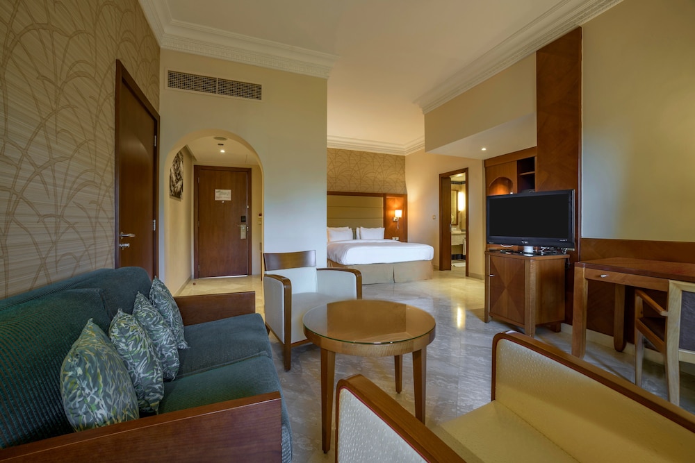 Junior Suite, 1 King Bed photo 1