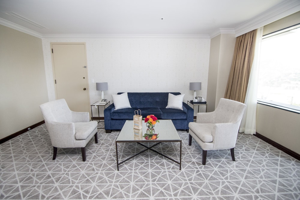 Director's Suite, 1 King Bed, Non Smoking