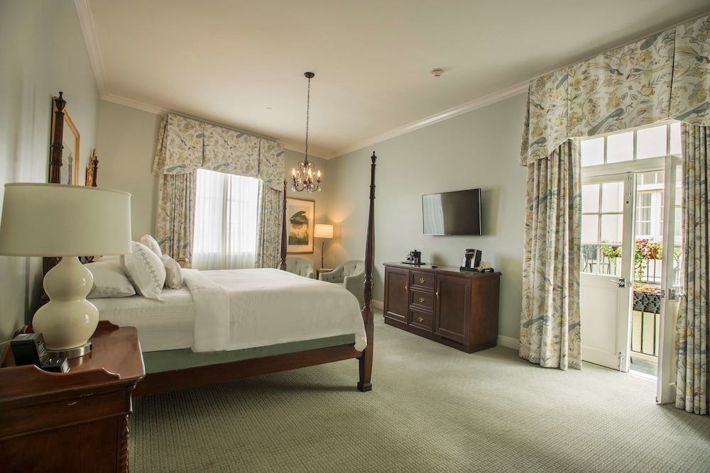 Superior Room, 1 King Bed, Balcony - Photo 7