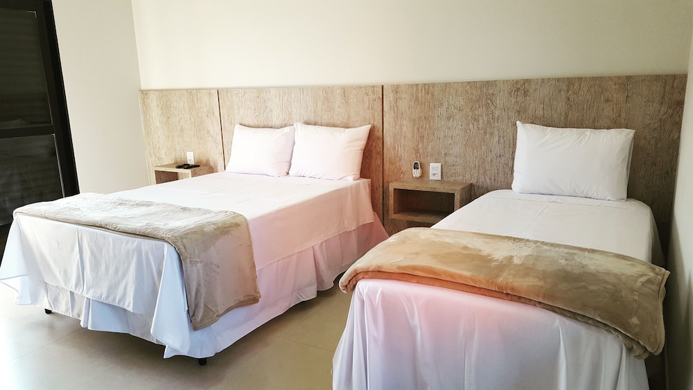 Deluxe Room, Balcony photo 1