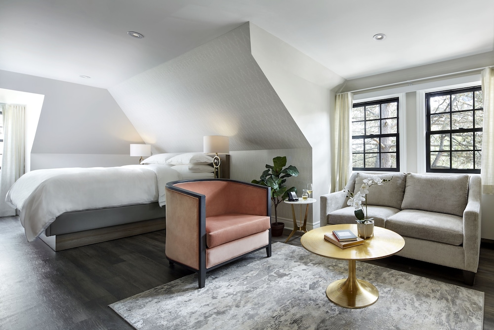 Luxury Suite King