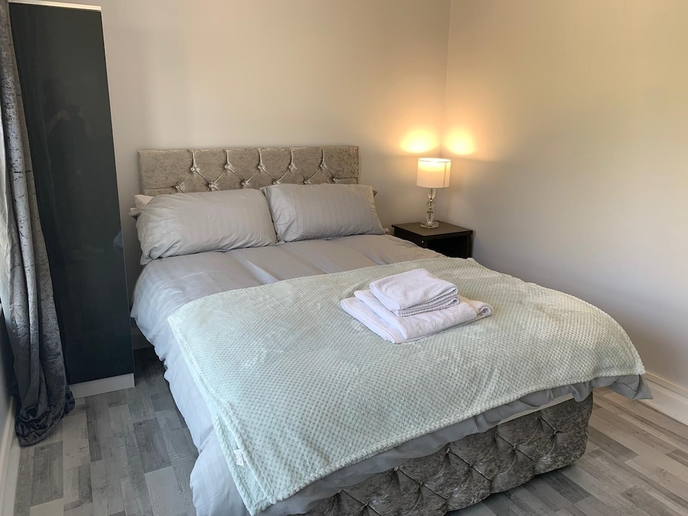 Studio Apartment 8 photo 1