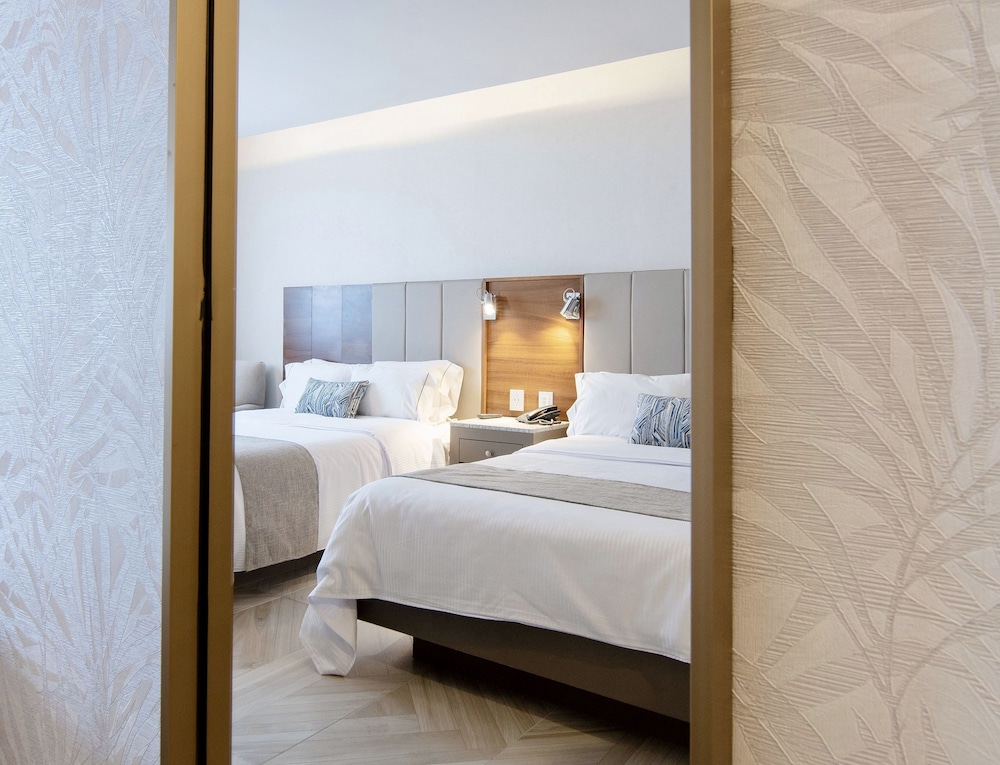 Executive Double Room - Photo 9
