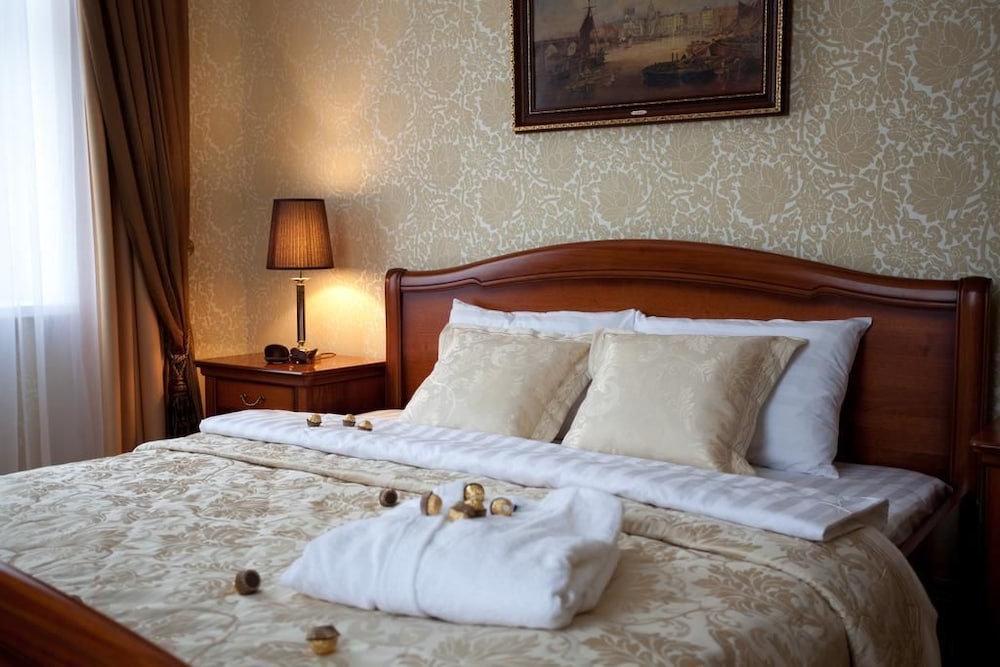 Suite (6) photo 2
